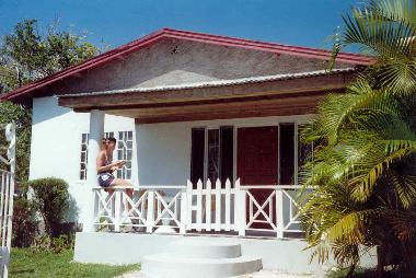 Chambre avec petit d�jeuner �/en/au Runaway Bay (Saint Ann)ou appartement ou maison de vacances
