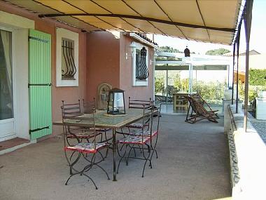 Maison de vacances �/en/au Gargas (Vaucluse)ou appartement ou maison de vacances