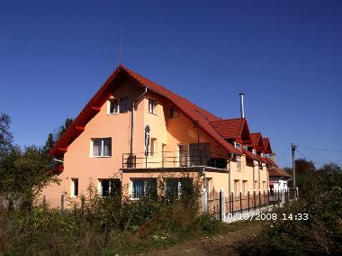 Chambre avec petit d�jeuner �/en/au Dejani (Brasov)ou appartement ou maison de vacances