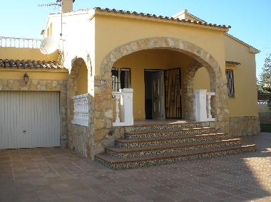 Maison de vacances �/en/au denia (Alicante / Alacant)ou appartement ou maison de vacances