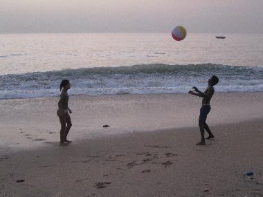 Maison de vacances �/en/au TOUBAB DIALAW (Thies)ou appartement ou maison de vacances