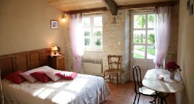 Chambre avec petit d�jeuner �/en/au St Michel le Cloucq (Vend�e)ou appartement ou maison de vacances