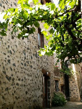 Appartement de vacances �/en/au CHILHAC (Haute-Loire)ou appartement ou maison de vacances