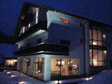 Chambre avec petit d�jeuner �/en/au MOIECIU (Brasov)ou appartement ou maison de vacances