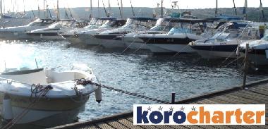 Bateau �/en/au PUNAT (Primorsko-Goranska)ou appartement ou maison de vacances