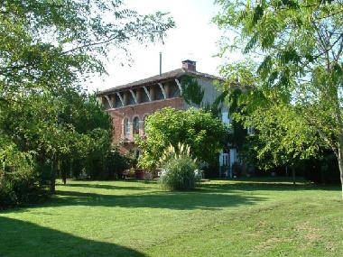 Maison de vacances �/en/au castelsarrasin (Tarn-et-Garonne)ou appartement ou maison de vacances