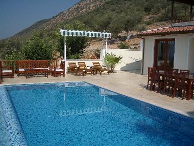 Maison de vacances �/en/au g�kseki-Kas (Antalya)ou appartement ou maison de vacances