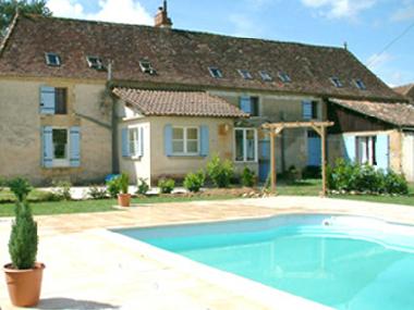 Maison de vacances �/en/au Saint Germaine et Mons (Dordogne)ou appartement ou maison de vacances