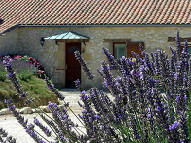Maison de vacances �/en/au Nr Monflanquin (Lot-et-Garonne)ou appartement ou maison de vacances