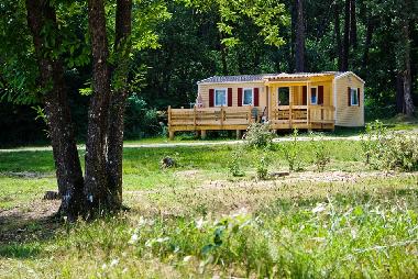 Chalet �/en/au Douville (Dordogne)ou appartement ou maison de vacances