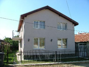 Maison de vacances �/en/au Byala (Varna)ou appartement ou maison de vacances