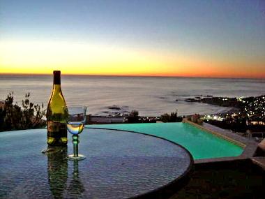 Maison de vacances �/en/au Camps Bay  (Western Cape)ou appartement ou maison de vacances