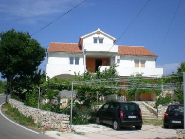 Maison de vacances �/en/au Jezera (Sibensko-Kninska)ou appartement ou maison de vacances