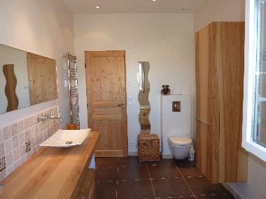 Chambre avec petit d�jeuner �/en/au ST VINCENT DE BARBEYRARGUES (H�rault)ou appartement ou maison de vacances