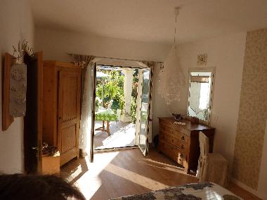 Chambre avec petit d�jeuner �/en/au ST VINCENT DE BARBEYRARGUES (H�rault)ou appartement ou maison de vacances