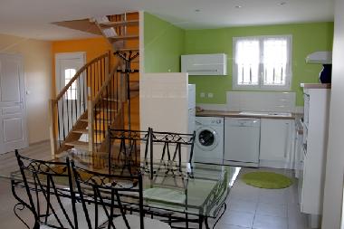 Maison de vacances �/en/au V�z�nobres (Gard)ou appartement ou maison de vacances