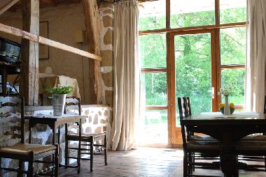 Maison de vacances �/en/au St Julien La Geneste (Puy-de-D�me)ou appartement ou maison de vacances