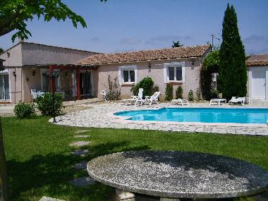 Maison de vacances �/en/au Villalbe (Aude)ou appartement ou maison de vacances