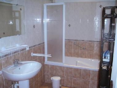 Maison de vacances �/en/au gardegan et tourtirac (Gironde)ou appartement ou maison de vacances