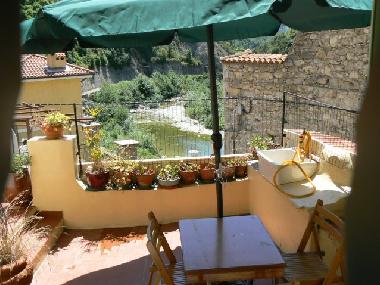 Maison de vacances �/en/au Torri (di Ventimiglia) (Imperia)ou appartement ou maison de vacances
