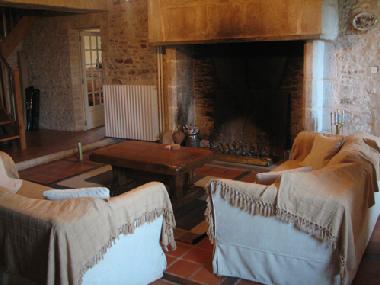 Maison de vacances �/en/au St Pantaly d'Ans (Dordogne)ou appartement ou maison de vacances