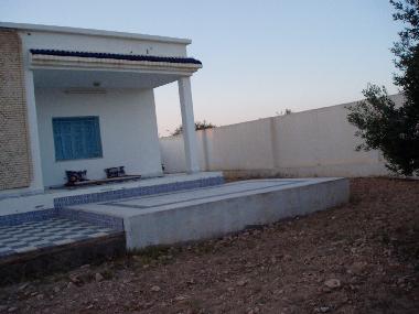 Maison de vacances �/en/au kerkennah (Safaqis)ou appartement ou maison de vacances