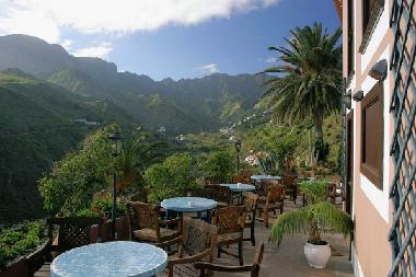 H�tel �/en/au HERMIGUA (La Gomera)ou appartement ou maison de vacances