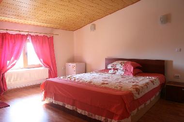 Chambre avec petit d�jeuner �/en/au Navodari (Constanta)ou appartement ou maison de vacances