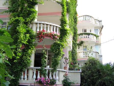 Chambre avec petit d�jeuner �/en/au Primorsko (Burgas)ou appartement ou maison de vacances