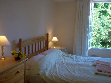 Chambre avec petit d�jeuner �/en/au Souvigne (Deux-S�vres)ou appartement ou maison de vacances