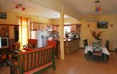 Maison de vacances �/en/au GRAND BAY (Grand Baie)ou appartement ou maison de vacances