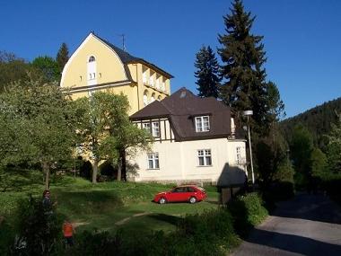 Maison de vacances �/en/au Johannisbad (Kralovehradecky Kraj)ou appartement ou maison de vacances