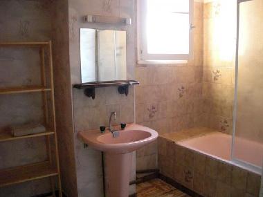 Maison de vacances �/en/au CHERBONNIERES (Charente-Maritime)ou appartement ou maison de vacances