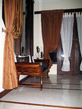 Maison de vacances �/en/au SEMINYAK (Bali)ou appartement ou maison de vacances