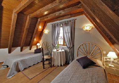 Maison de vacances �/en/au St Cr�pin et Carlucet  (Dordogne)ou appartement ou maison de vacances