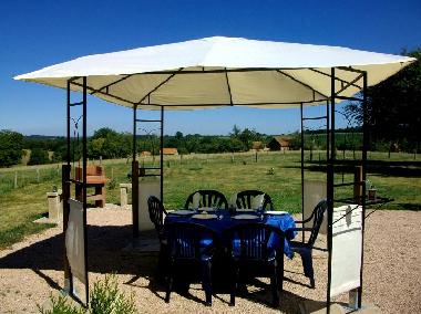 Maison de vacances �/en/au Les Devines/ Saint Leon (Allier)ou appartement ou maison de vacances
