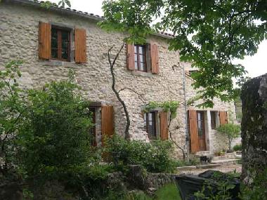 Maison de vacances �/en/au saint Ambroix (Ard�che)ou appartement ou maison de vacances