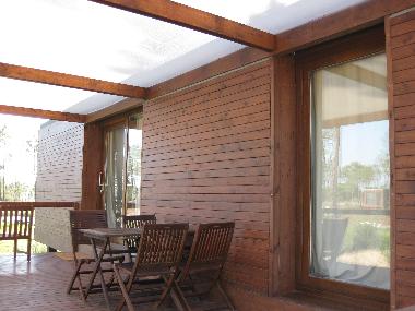 Le balcon de notre logis pour vos repas en plein air
