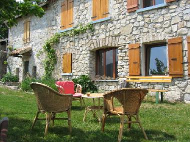Maison de vacances �/en/au Beaufort-sur-Gervanne (Dr�me)ou appartement ou maison de vacances