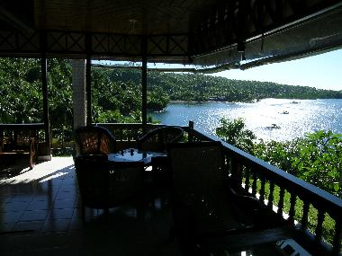 Villa �/en/au MANADO (Sulawesi Utara)ou appartement ou maison de vacances