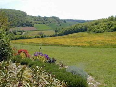Maison de vacances �/en/au Grane (Dr�me)ou appartement ou maison de vacances