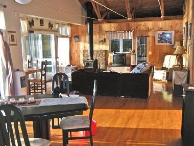 Chalet �/en/au Magog (Quebec)ou appartement ou maison de vacances