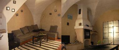 Maison de vacances �/en/au MIRABEAU (Vaucluse)ou appartement ou maison de vacances
