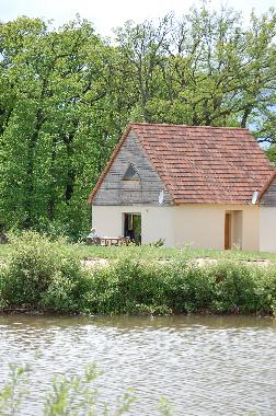 Maison de vacances �/en/au Lacapelle-Marival (Lot)ou appartement ou maison de vacances