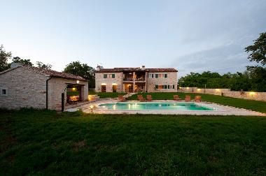 Maison de vacances �/en/au Brinjani (Istarska)ou appartement ou maison de vacances