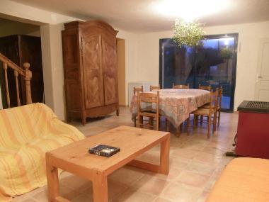 gite sud, salle commune