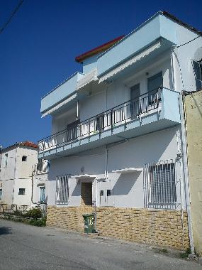 Maison de vacances �/en/au Leptokaria (Pieria)ou appartement ou maison de vacances