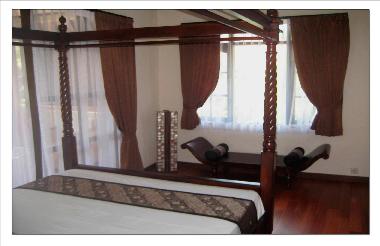 Maison de vacances �/en/au SEMINYAK (Bali)ou appartement ou maison de vacances