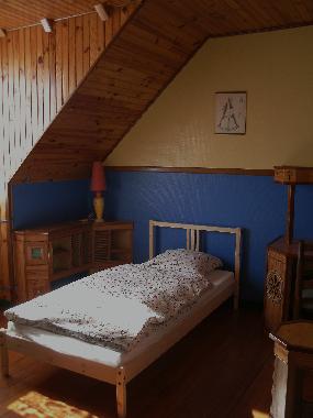 Chambre pour une personne, cot� mer