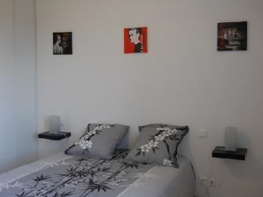 Maison de vacances �/en/au laudun (Gard)ou appartement ou maison de vacances